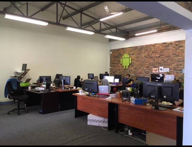 150M² OFFICE RENTED IN WESTLAKE